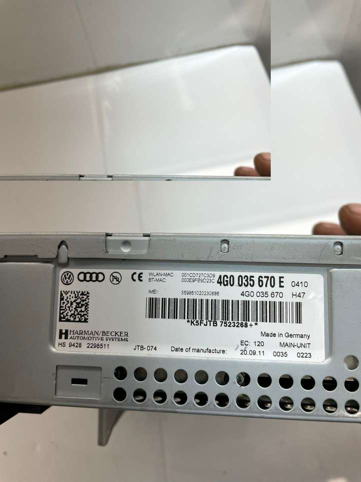 Audi A6 (2011 - 2014)  4G0035670E Радио/ проигрыватель CD/DVD / навигация