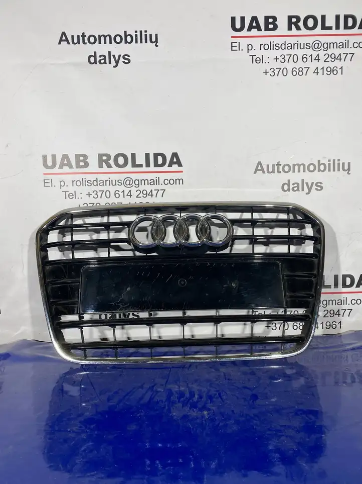 Audi A6 C7 (2011 - 2014) 4G0853653 Верхняя решетка радиатора — фото 1