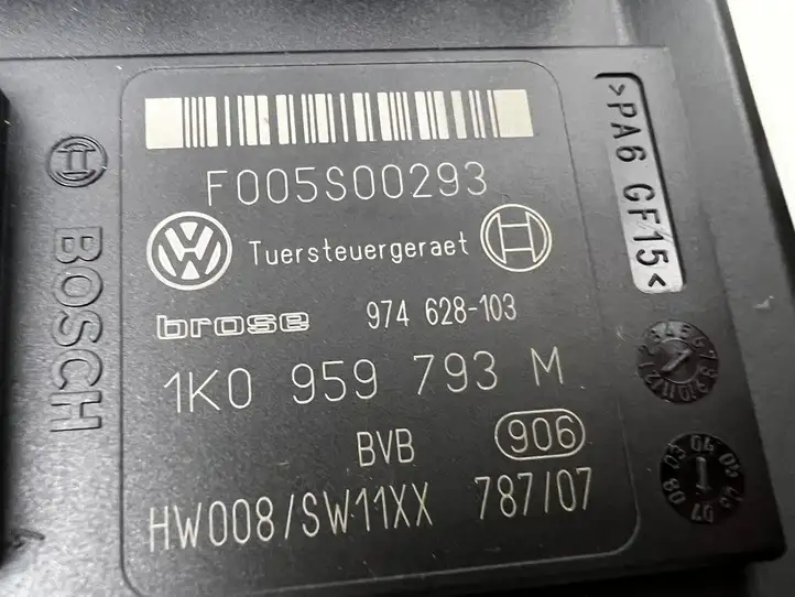 Volkswagen PASSAT B6 (2005 - 2010) 1K0959793M Мотор стеклоподъемника передний — фото 3