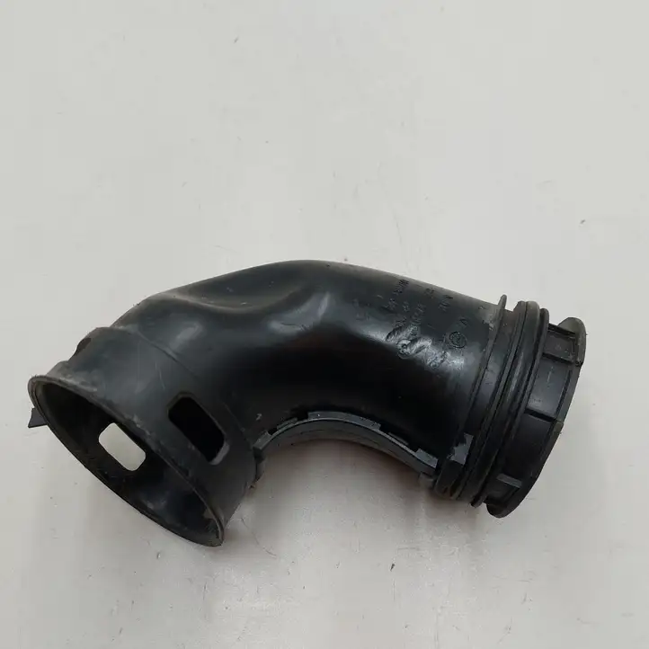 Mini One - Cooper Clubman R55 (2007 - 2014) 2753082 Трубка подачи воздуха — фото 3
