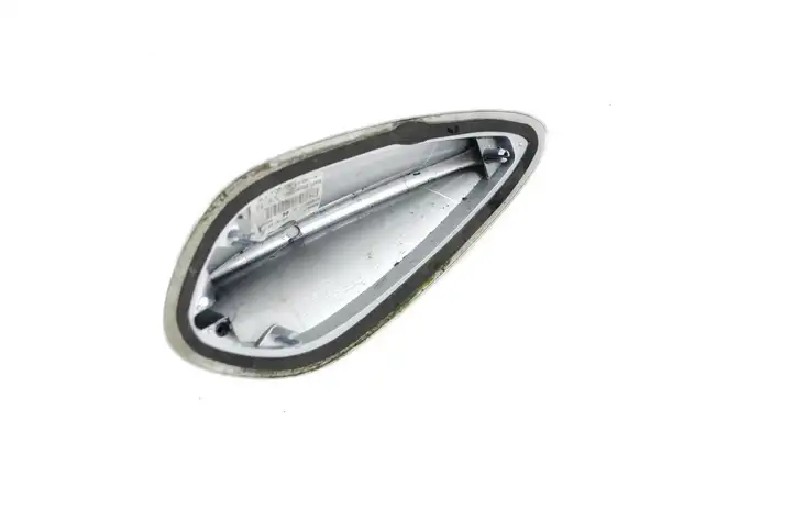 BMW 3 F30 F35 F31 (2012 - 2018) 9253667 Крышка GPS-антенны — фото 3
