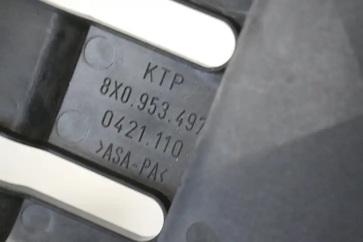 Audi A1 (2010 - 2014) 8X0953515 Обшивка рулевой колонки — фото 6