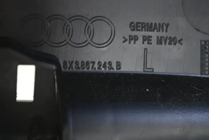 Audi A1 (2010 - 2014) 8X3867243B Нижняя обшивка стойки B — фото 5