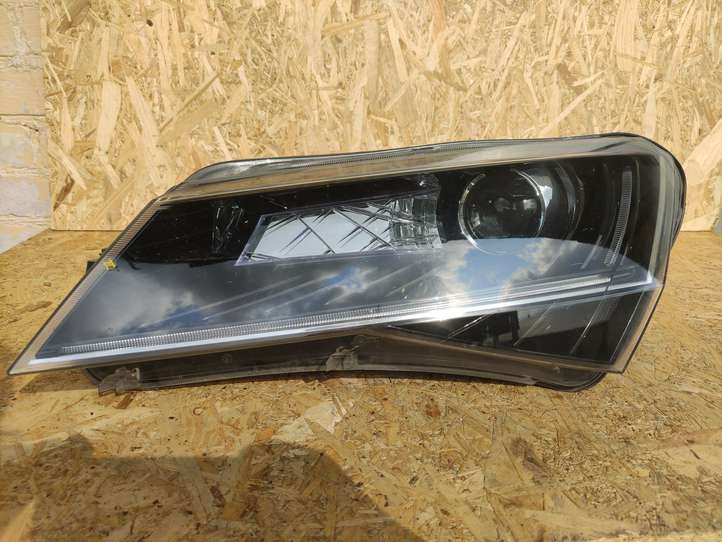 Skoda Superb B8 (3V) (2015 - 2023)  3V1941015B Передняя фара