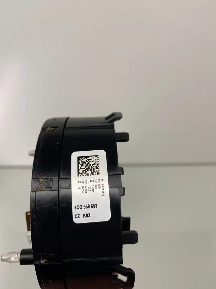 Volkswagen PASSAT B6 (2005 - 2010) 3C0959653 Контактное кольцо SRS — фото 4