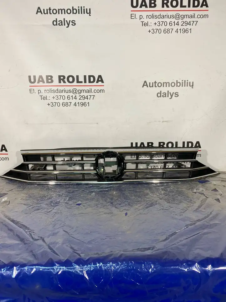 Volkswagen PASSAT B8 (2015 - ) 3G0853653N Верхняя решетка радиатора — фото 1