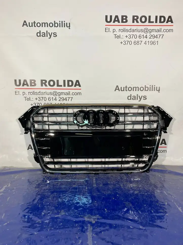 Audi A4 S4 B8 8K (2011 - 2015) Верхняя решетка радиатора — фото 1