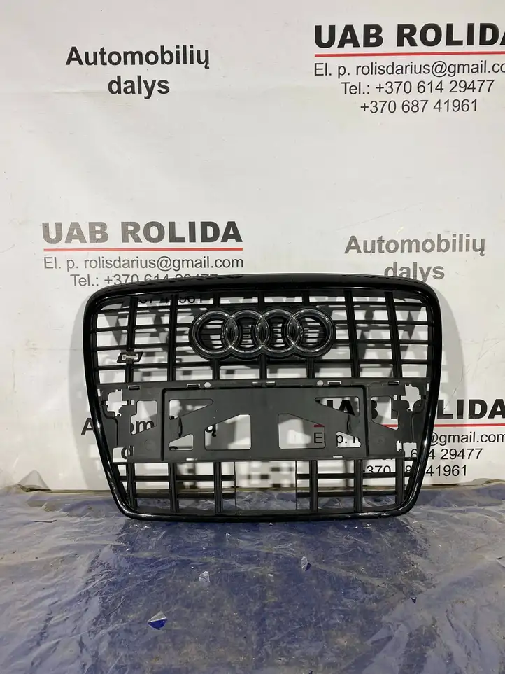 Audi A6 S6 C6 4F (2004 - 2008) 4F0853651AJ Верхняя решетка радиатора — фото 1