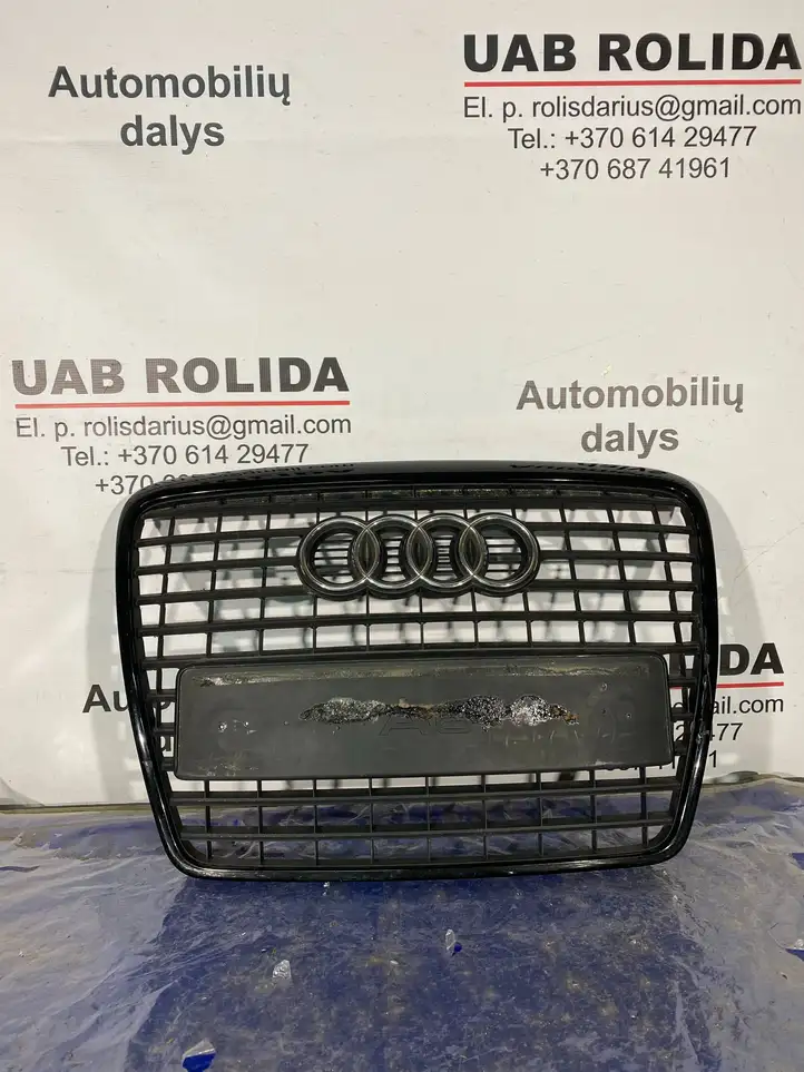 Audi A6 S6 C6 4F (2008 - 2011) 4F0853651AQ Верхняя решетка радиатора — фото 1