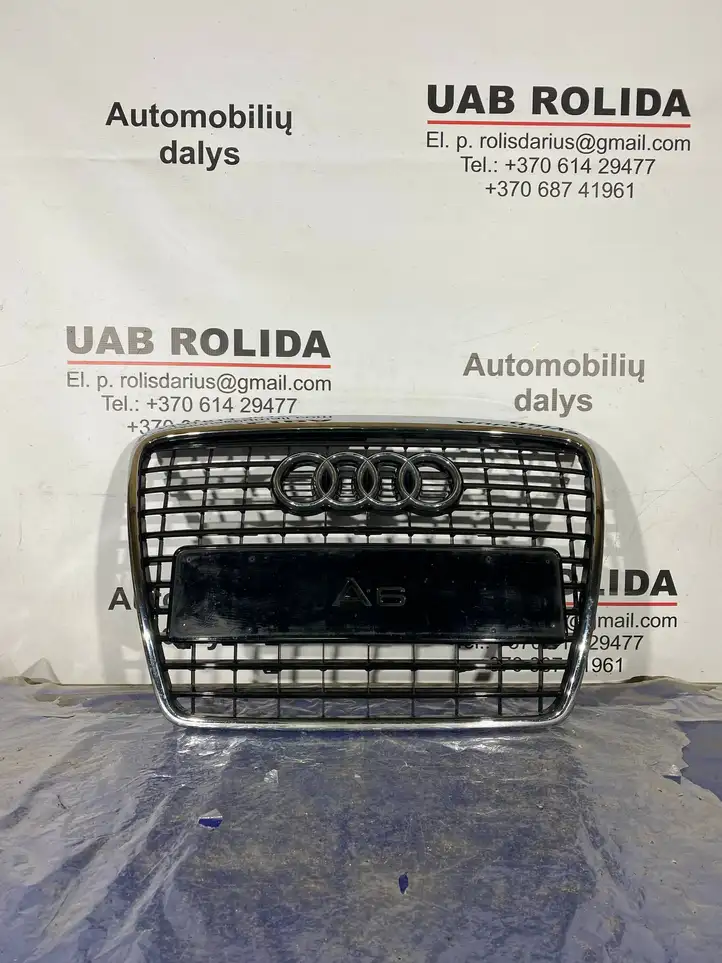 Audi A6 S6 C6 4F (2008 - 2011) 4F0853651AN Верхняя решетка радиатора — фото 1