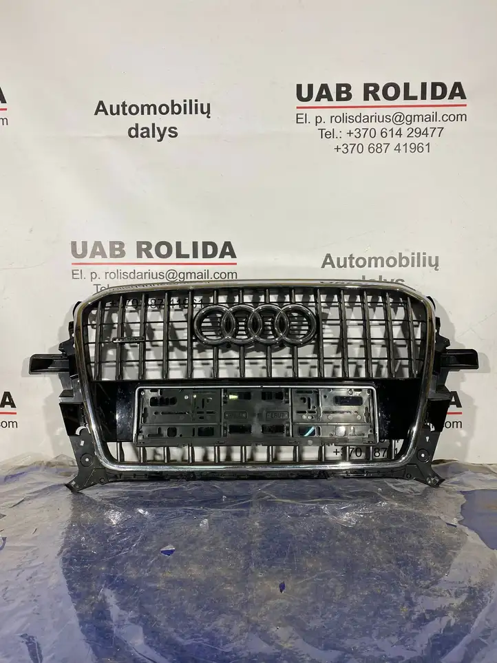 Audi Q5 SQ5 (2008 - 2012) 8R0853651R Верхняя решетка радиатора — фото 1