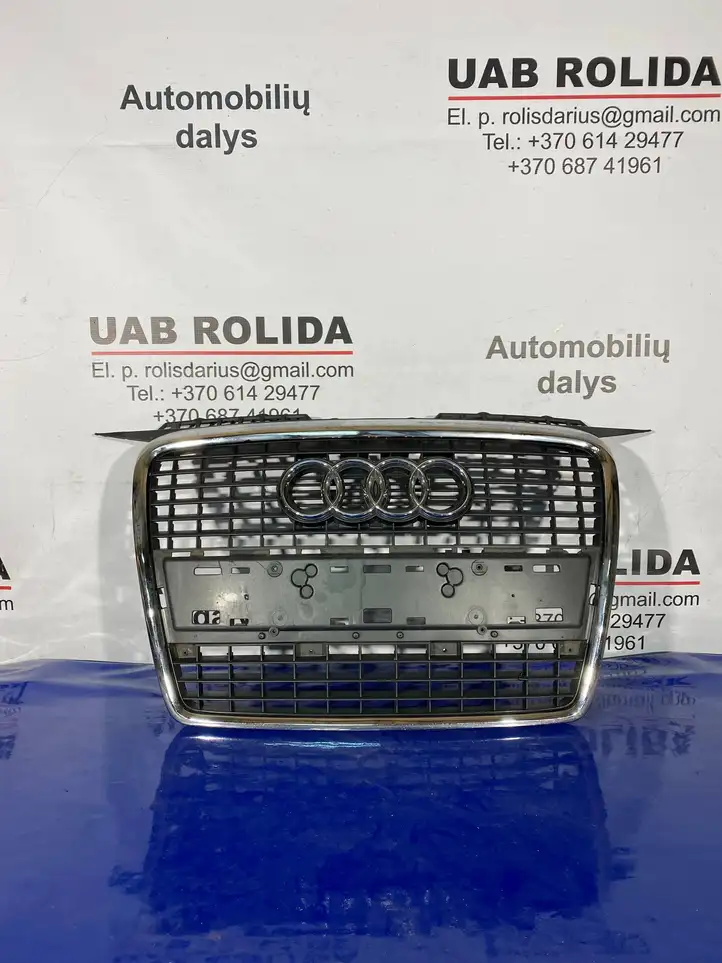 Audi A3/S3 8P (2004 - 2008) Верхняя решетка радиатора — фото 1