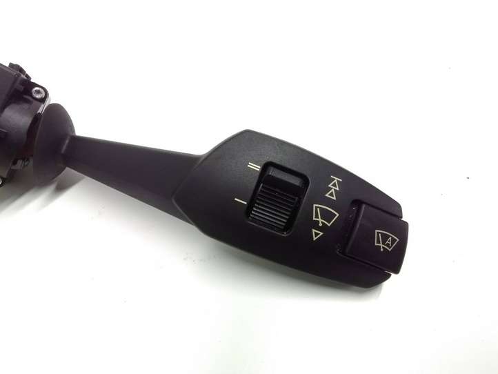 BMW X5 E70 (2006 - 2013)  01208197 Ручка стеклоочистителей