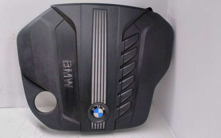 BMW X5 E70 (2006 - 2013)  15671610 Крышка двигателя (отделка)