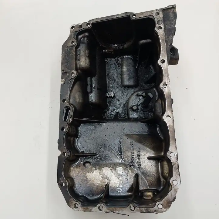 Mini Cooper Countryman R60 (2010 - 2016) 11138510206 Картер двигателя — фото 2