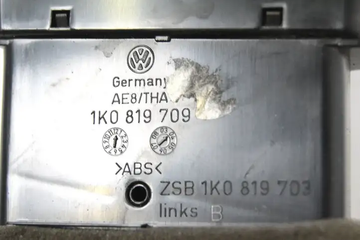 Volkswagen Golf V (2003 - 2009) 1K0819709 Воздушная решетка панели — фото 5