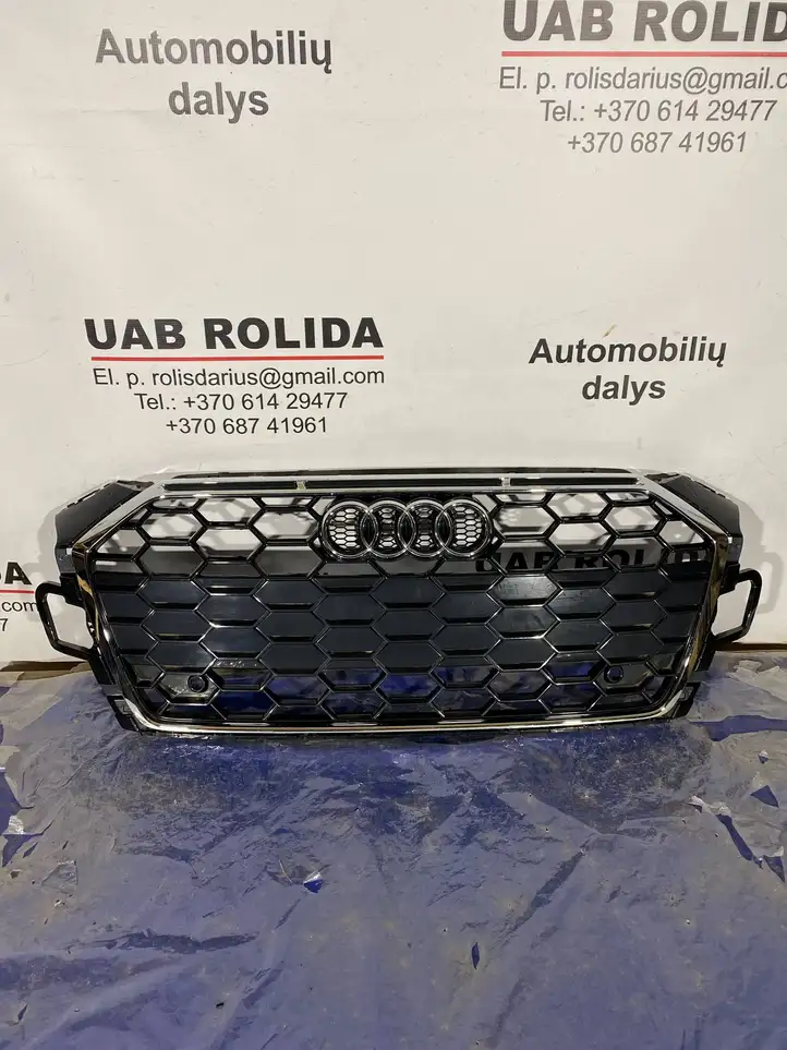 Audi A5 (2016 - ) 8W6853651BL Верхняя решетка радиатора — фото 1