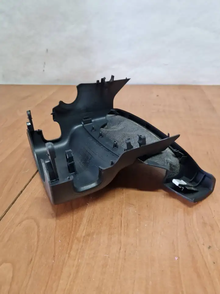 Toyota Avensis T250 (2006 - 2009) 4528605100 Обшивка рулевой колонки — фото 3