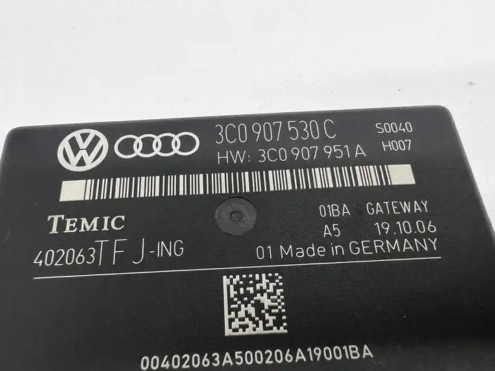 Volkswagen PASSAT B6 (2005 - 2010) 3C0907951A Прочие блоки управления — фото 3