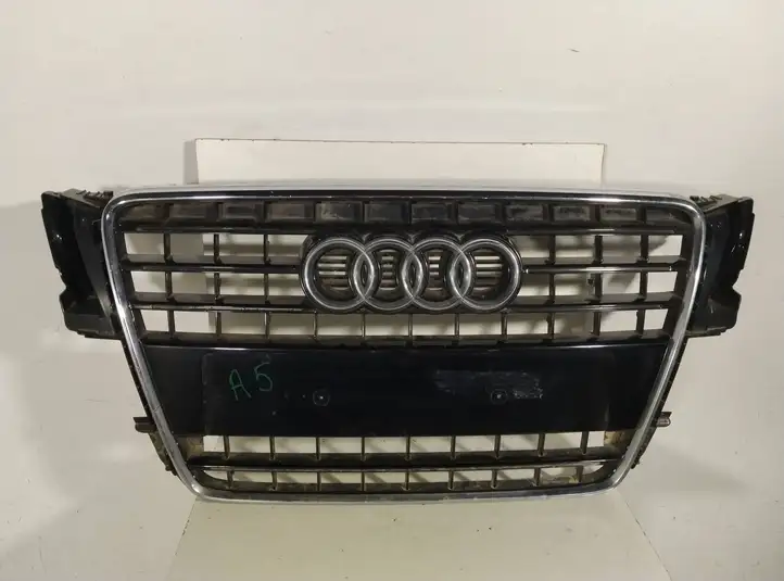 Audi A5 8T 8F (2007 - 2011) 8T0853651E Верхняя решетка радиатора — фото 1