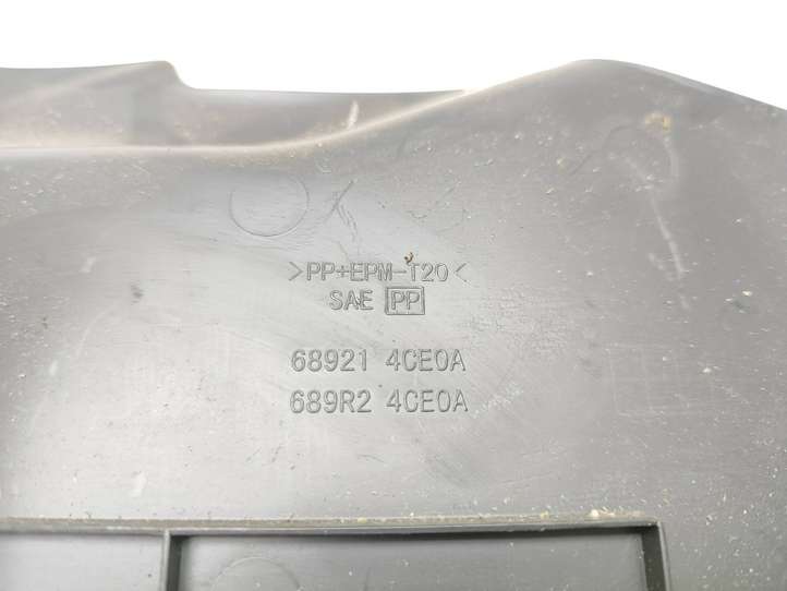 Nissan X-Trail T32 (2014 - 2021)  689214CE0A Другая центральная деталь консоли (туннеля)