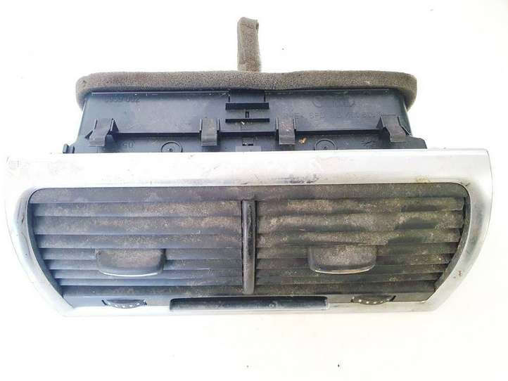Audi Q7 (2005 - 2009)  4l0820951 Центральный дефлектор