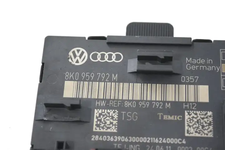 Audi A4 S4 B8 8K (2007 - 2011) 8K0959792M Блок управления дверью — фото 5