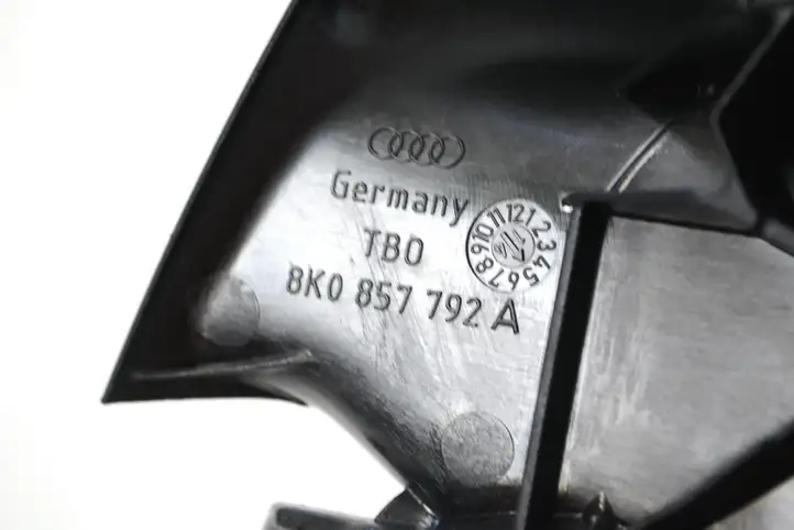 Audi A4 S4 B8 8K (2011 - 2015) 8K0857792A Прочие детали салона — фото 5