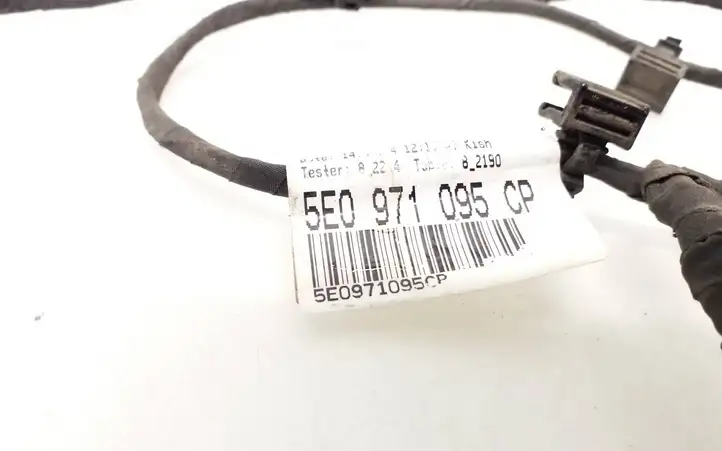 Skoda Octavia Mk3 (5E) (2013 - 2019) 8K0973702 Прочая электропроводка — фото 4
