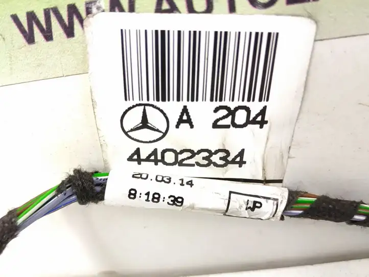 Mercedes-Benz C W204 (2007 - 2014) A2044402334 Проводка передней двери — фото 4