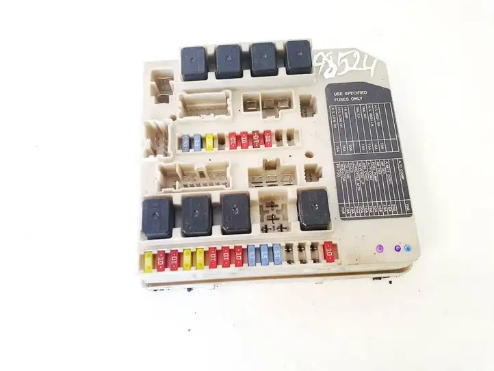 Nissan Note (E11) (2006 - 2014)  284b7ax61a Ящик предохранителей (комплект)