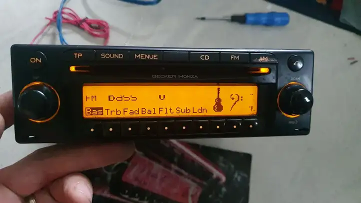 Mercedes-Benz E W210 (1995 - 2002)  BECKER Радио/ проигрыватель CD/DVD / навигация