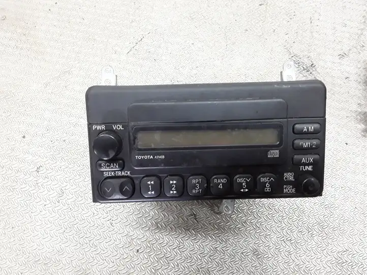 Toyota Echo (2000 - 2003) 8612052060 Магнитола / мультимедийная система — фото 1