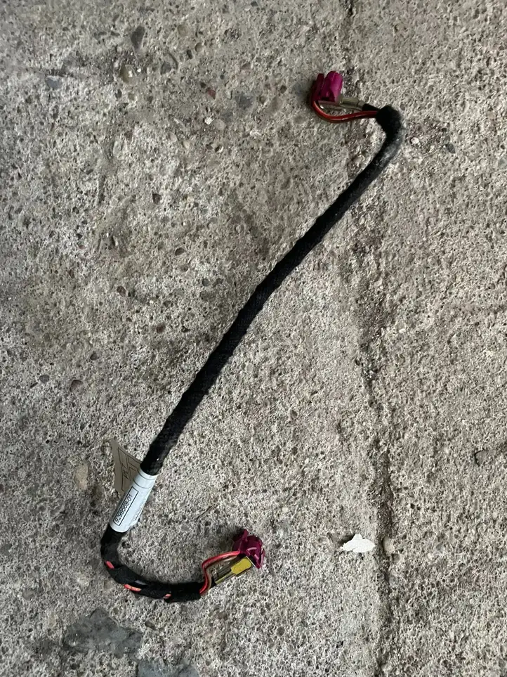 BMW 1 F20 F21 (2011 - 2019) 9299567 Прочая электропроводка — фото 2