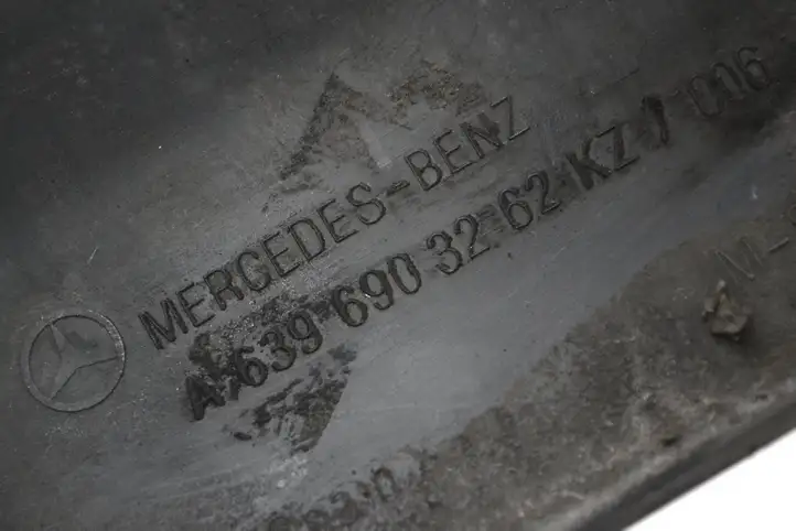 Mercedes-Benz Vito Viano W639 (2003 - 2010) A6396903262 Молдинги раздвижных дверей — фото 5