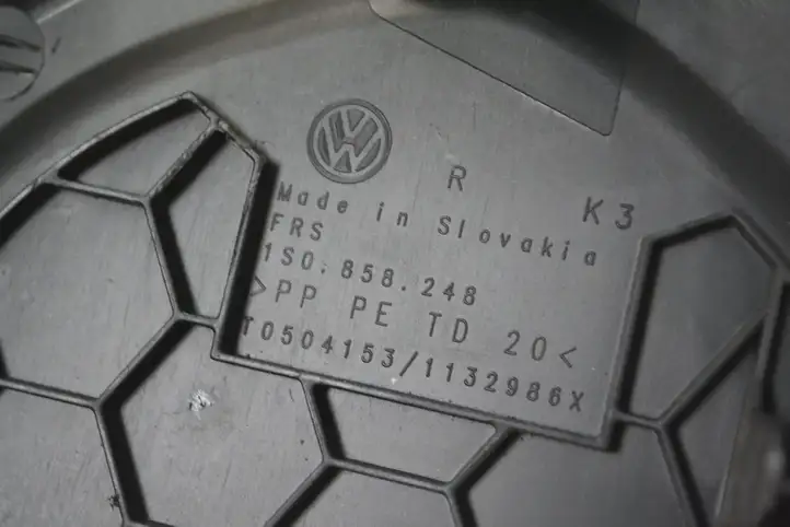 Volkswagen Up (2011 - ) 1S0858248 Декоративная планка — фото 5