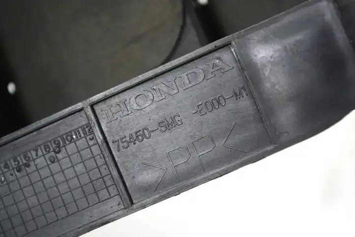 Honda Civic IX (2011 - 2017) 75450SMG Вентиляционная решетка кузова — фото 5