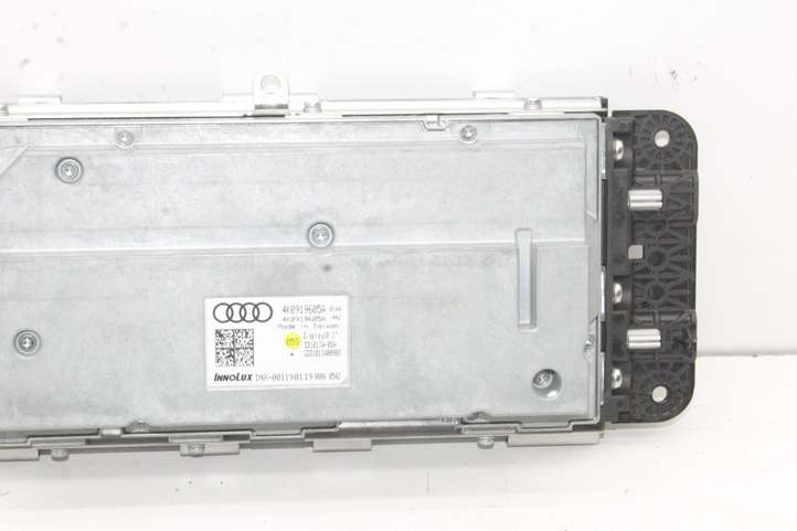 Audi A7 (2018 - )  4K0919605A Экран/ дисплей / маленький экран