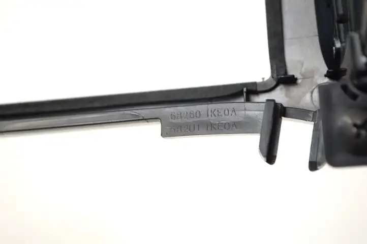 Nissan Juke I F15 (2010 - 2018) 682601KE0A Воздушная решетка панели — фото 5