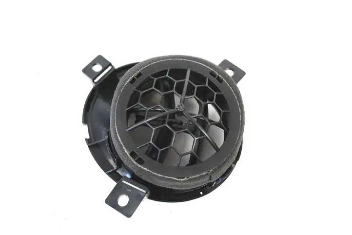 Nissan Juke I F15 (2010 - 2018) 667601KE0A Воздушная решетка панели — фото 4