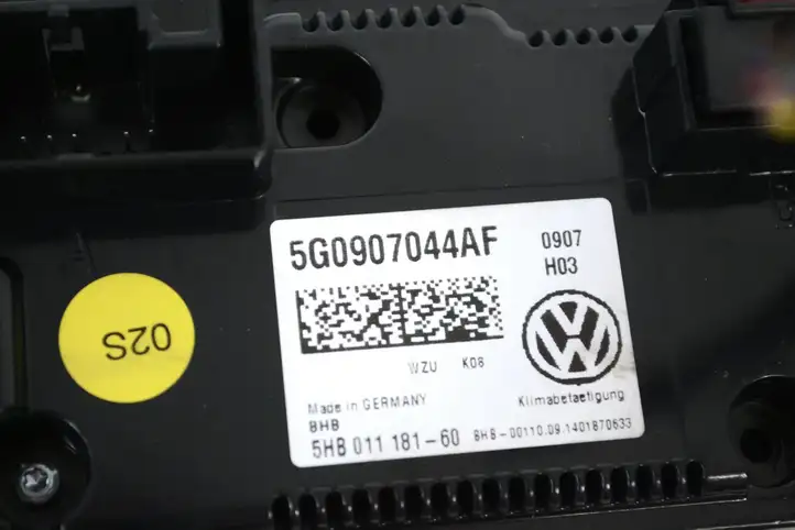 Volkswagen Golf VII (2013 - 2019) 5G0907044AF Управление климат контролем — фото 5