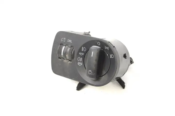 Audi A3/S3 8P (2004 - 2008) 8P2941531S Включатель фонарей — фото 1
