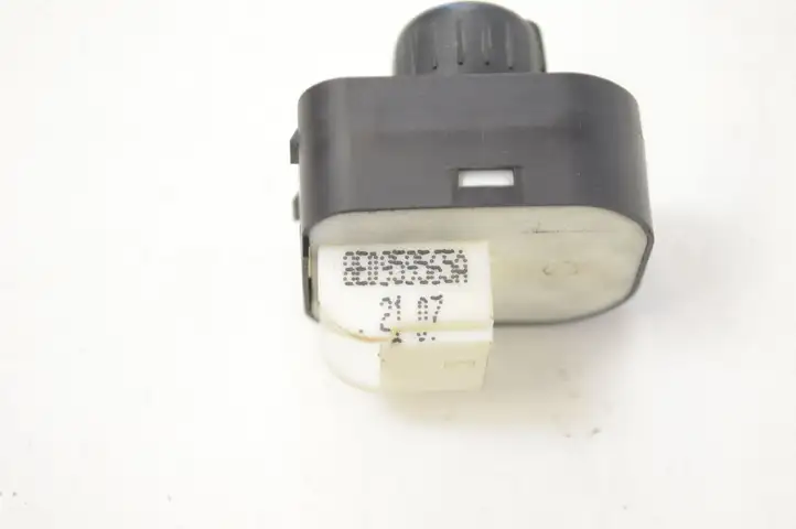Audi A3/S3 8P (2004 - 2008) 8E0959565A Кнопка фаркопа в багажнике — фото 5