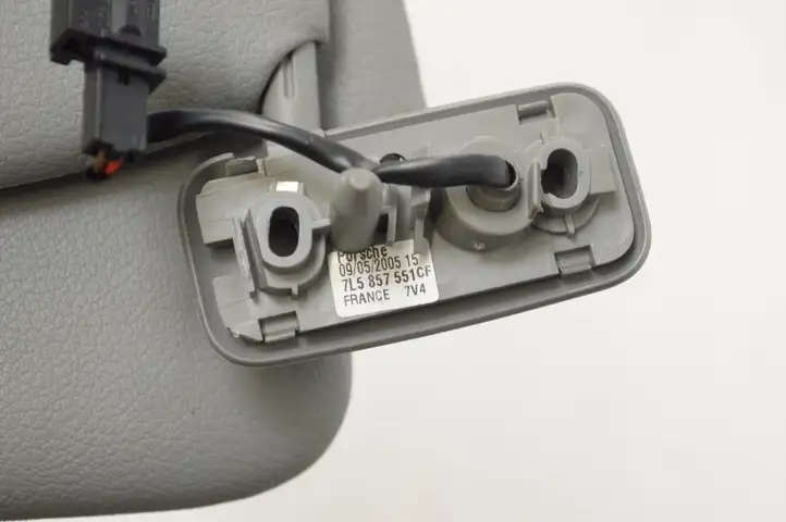 Porsche Cayenne (9PA) (2002 - 2010) 7L5857551CF Солнцезащитный козырек — фото 5