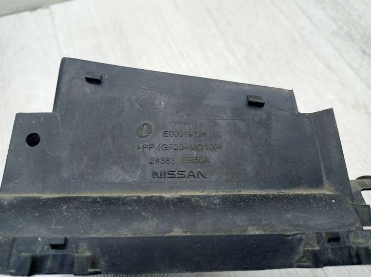 Nissan Qashqai (2010 - 2013)  24383BB50A Блок предохранителей