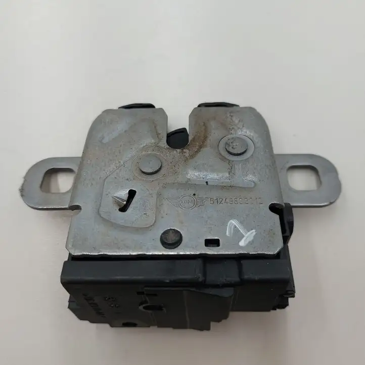 Mini Cooper Countryman R60 (2010 - 2016) 51249802312 Замок крышки багажника — фото 1
