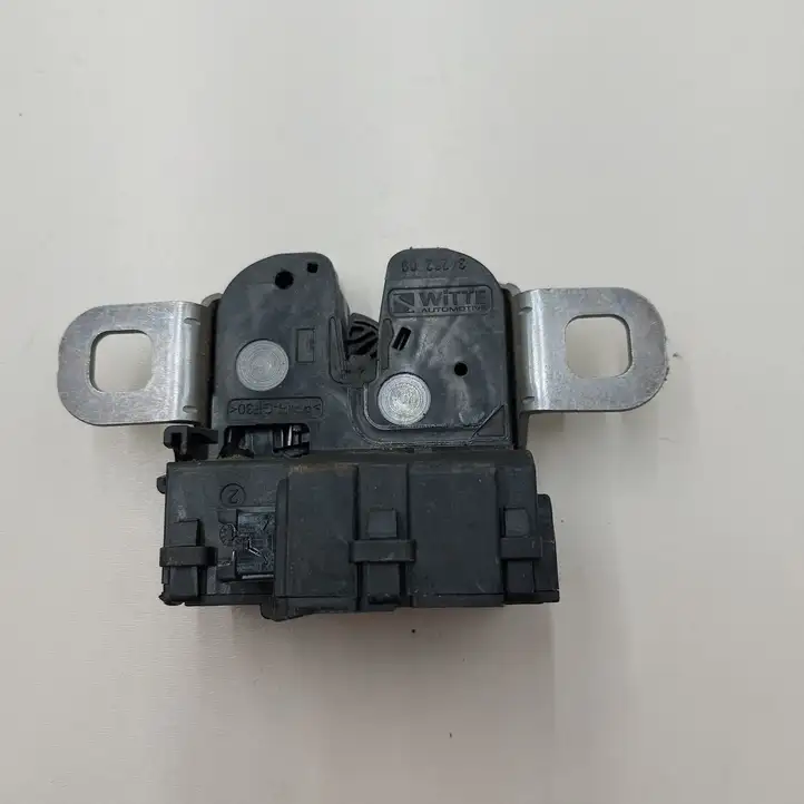 Mini Cooper Countryman R60 (2010 - 2016) 51249802312 Замок крышки багажника — фото 3