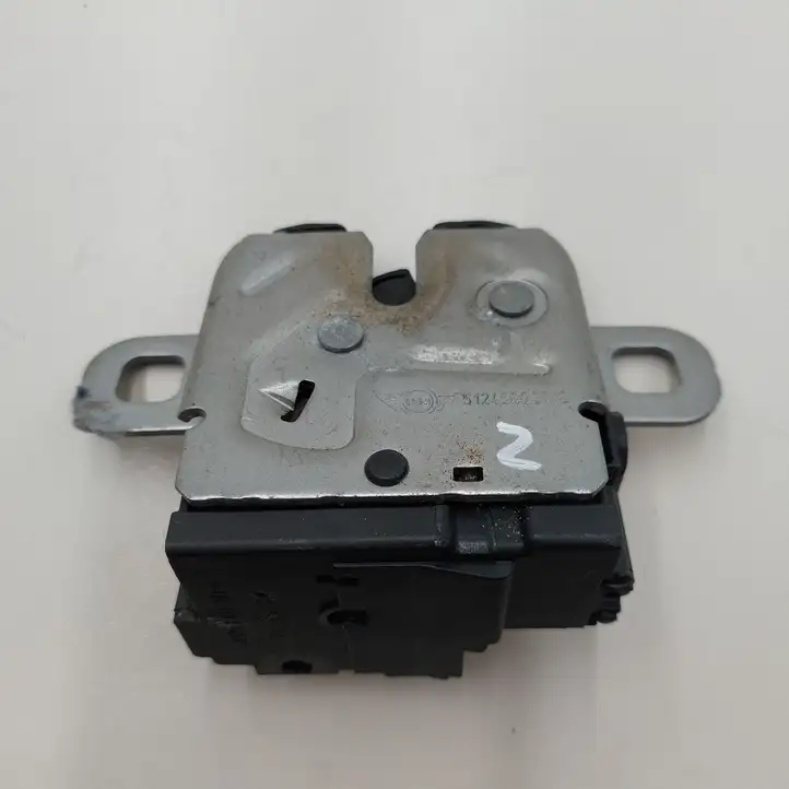 Mini Cooper Countryman R60 (2010 - 2016) 51249802312 Замок крышки багажника — фото 3