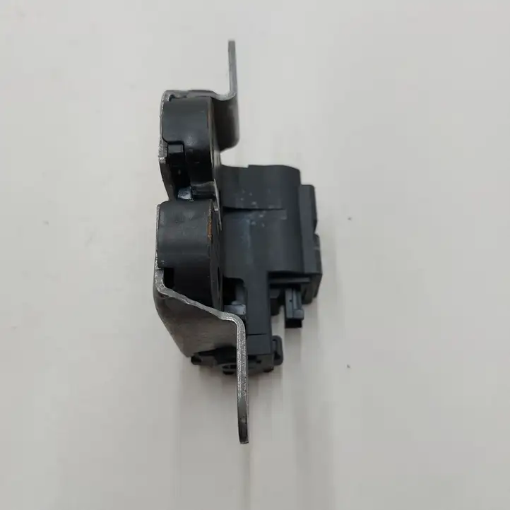 Mini Cooper Countryman R60 (2010 - 2016) 51249802312 Замок крышки багажника — фото 3
