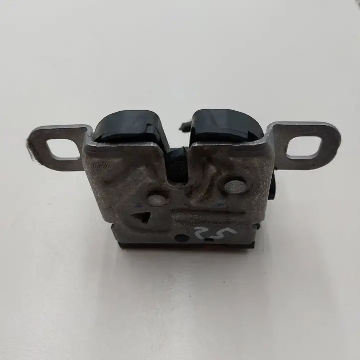 Mini Cooper Countryman R60 (2010 - 2016) 51249802312 Замок крышки багажника — фото 2